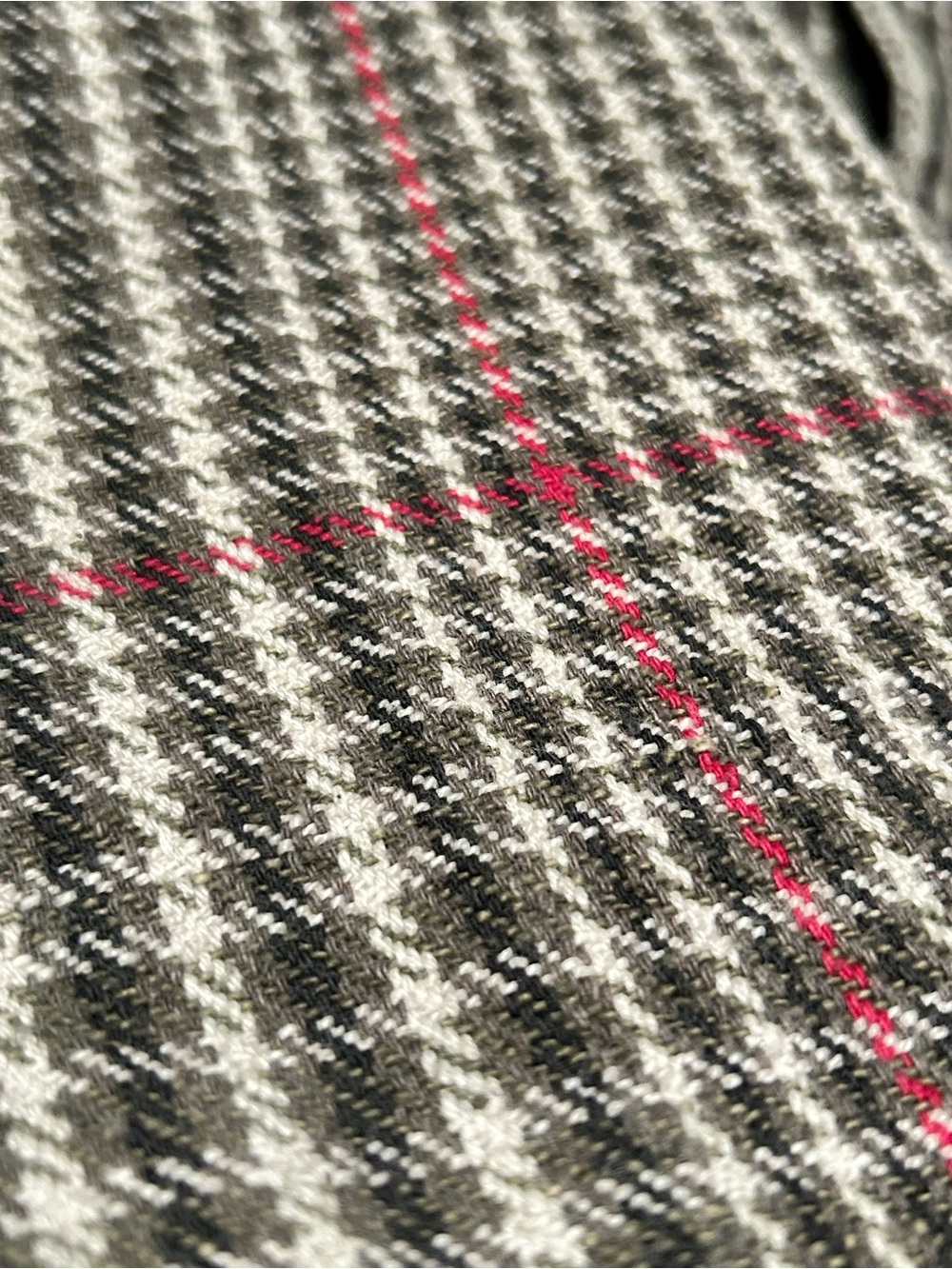 Vintage Eddie Bauer Men's Woven Cotton Houndstooth Plaid Button-Down Shirt - Picture 3 of 4